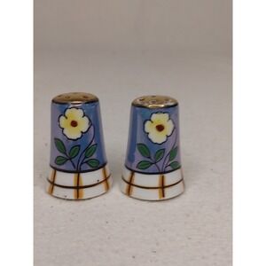 Vintage Japan Hand Painted Porcelain Salt & Pepper Shaker Blue Lustre A50